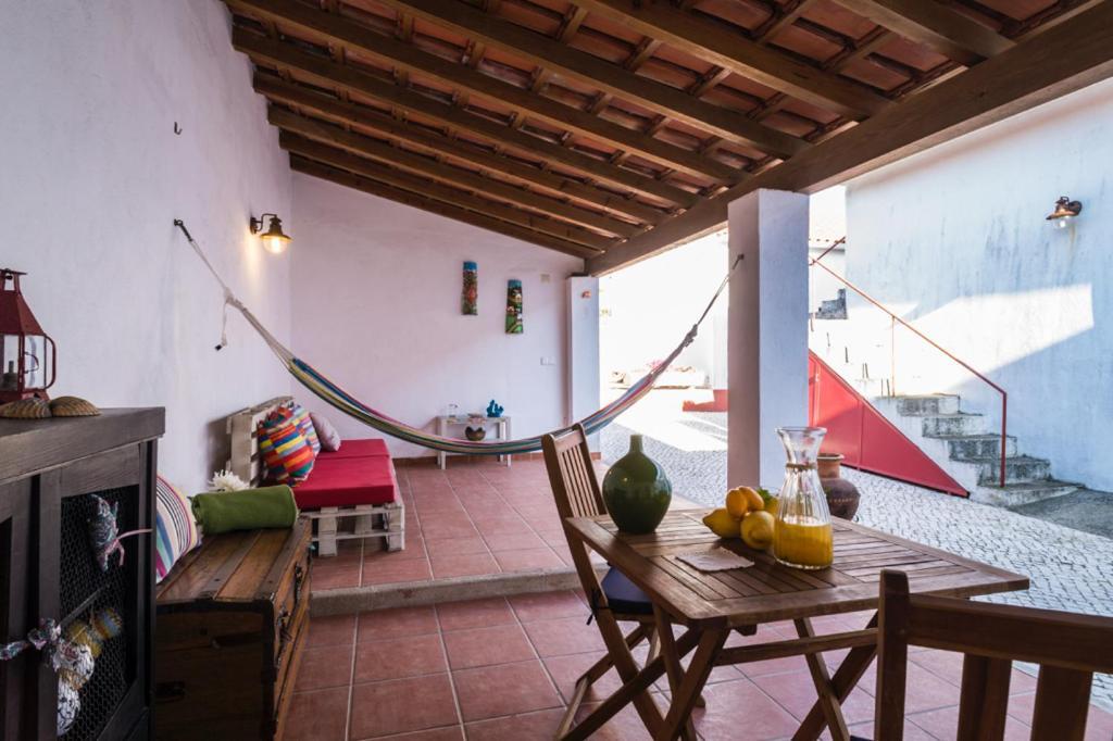 Вилла Casas Do Barrio Алкобаса Экстерьер фото